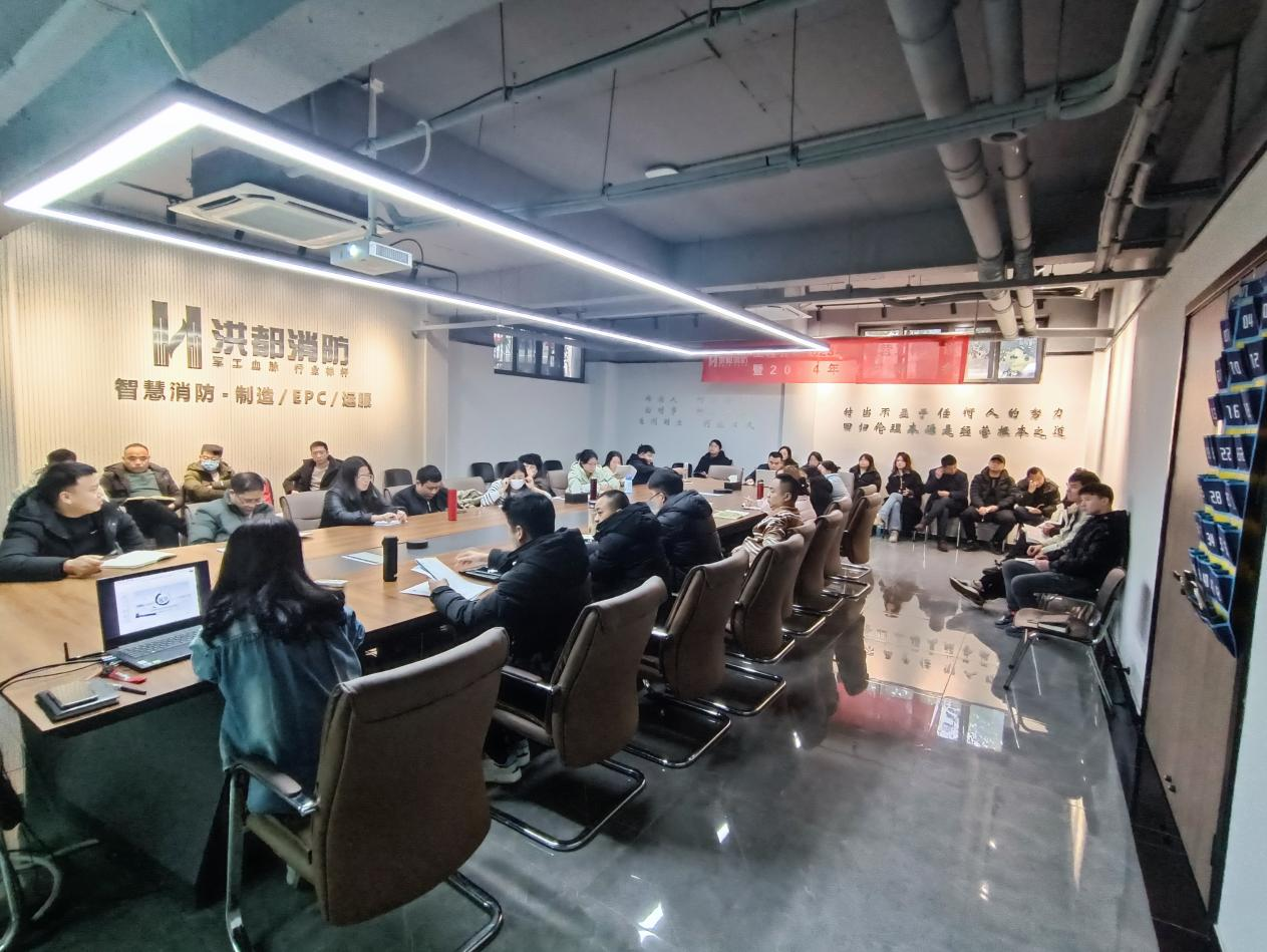 洪都消防：紧抓春节前“春训”时机，，有序推动春节后各项工作